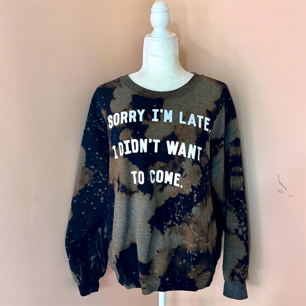 Gildan Sweater